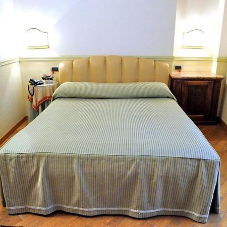 Ristorante Albergo Ca' Vittoria Tigliole Quarto foto