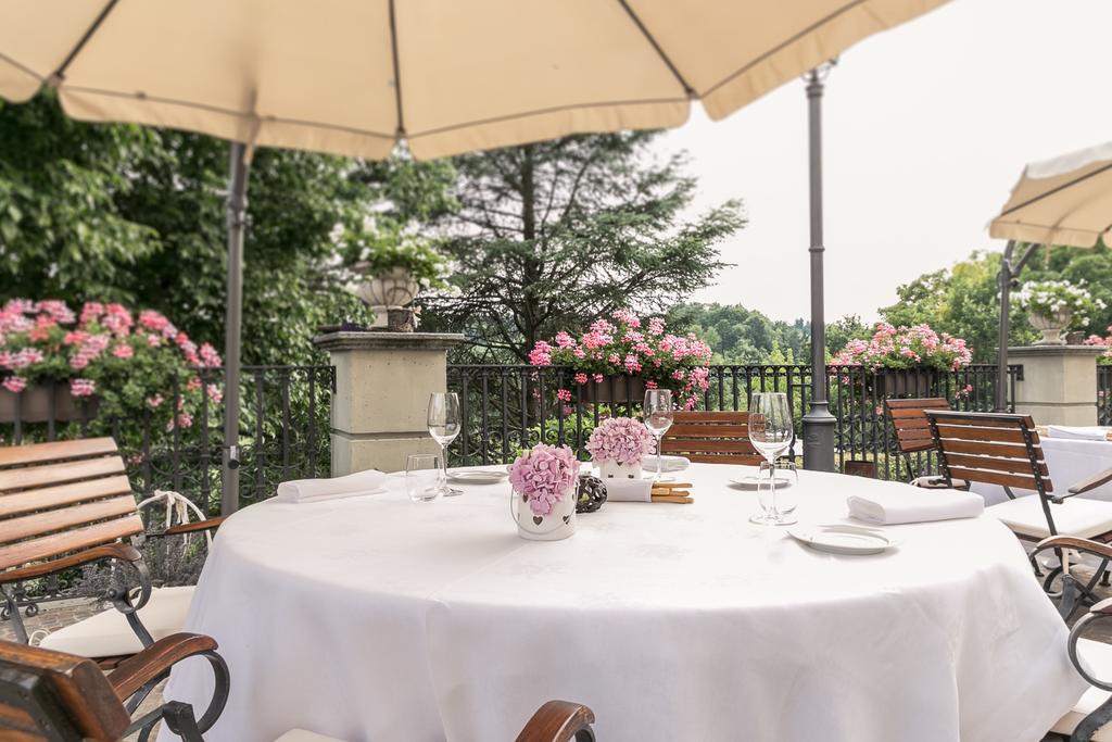Ristorante Albergo Ca' Vittoria Tigliole Exterior foto